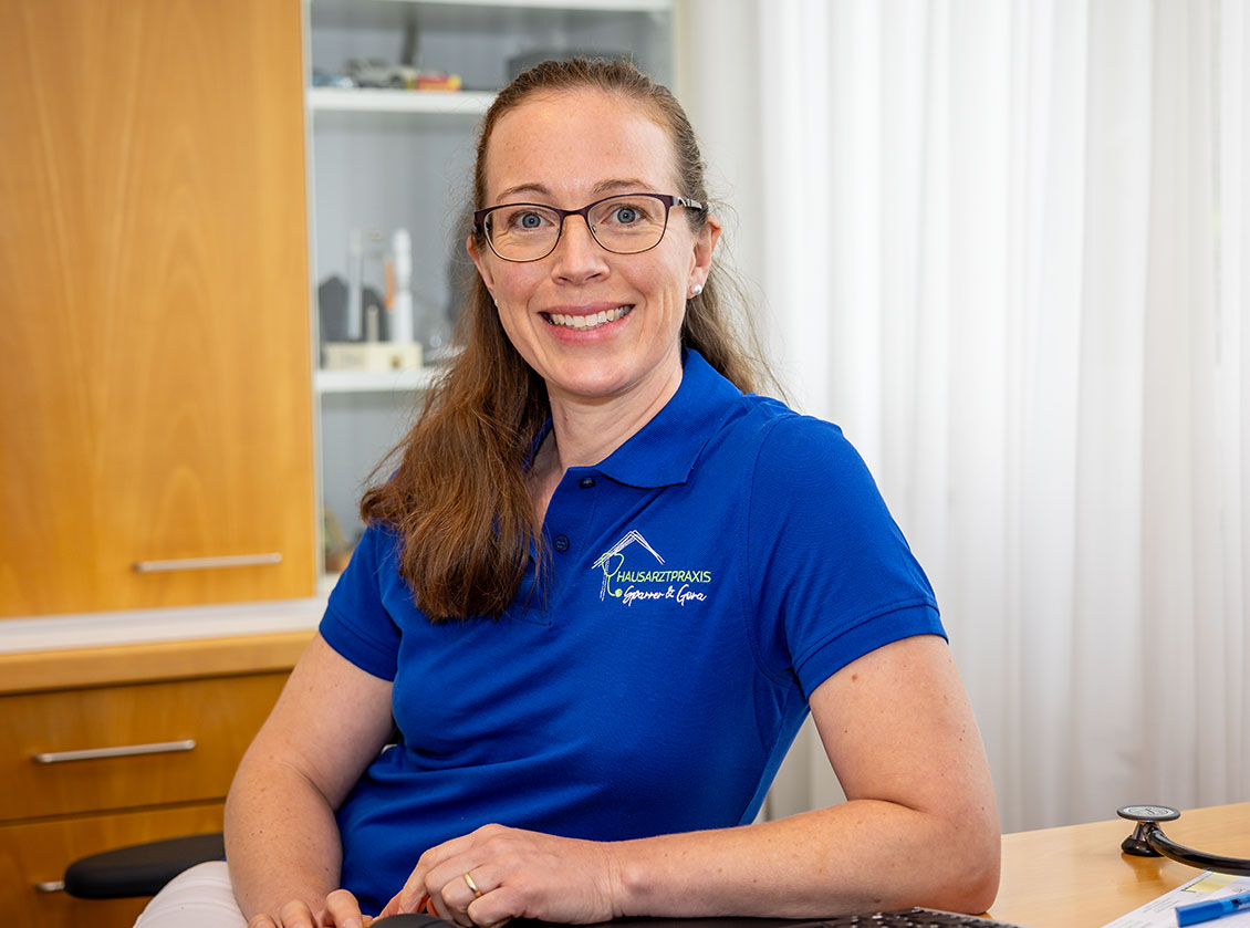 Hausarztpraxis Sparrer & Gora Übach-Palenberg - Portrait Frau Inga Gora.